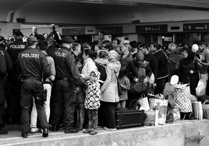 Zizek_Refugees_Europe_Syria_Solidarity_Fantasy_Crisis_850_593